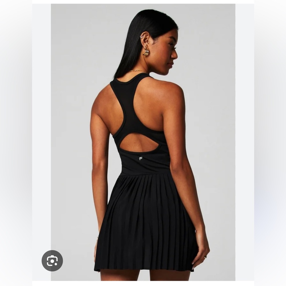 Fabletics Hot Shot Pleated Classic Mini Athletic Dress Black Size M - Picture 2 of 8